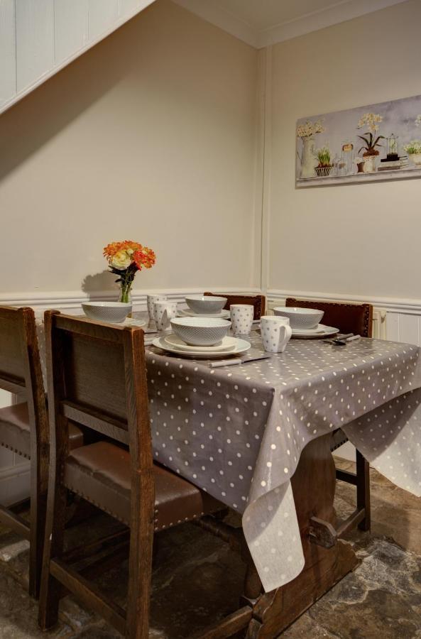 Pansy Cottage In Historic Tewkesbury - Sleeps 5 - Pets Welcome Exterior photo